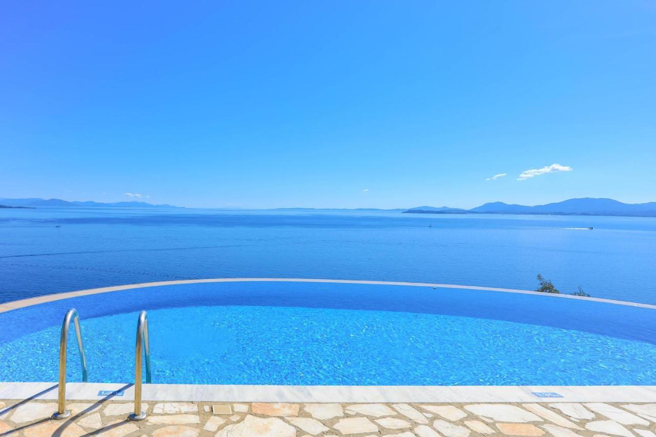 House On The Rocks Villa Katávolos Exterior photo