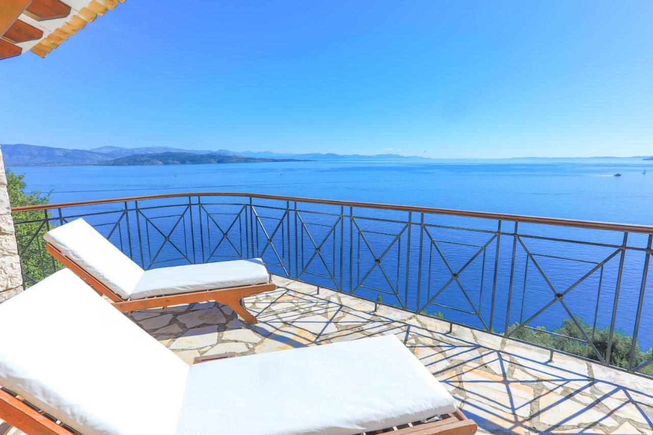 House On The Rocks Villa Katávolos Exterior photo