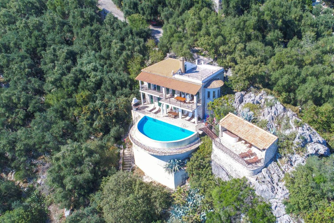 House On The Rocks Villa Katávolos Exterior photo